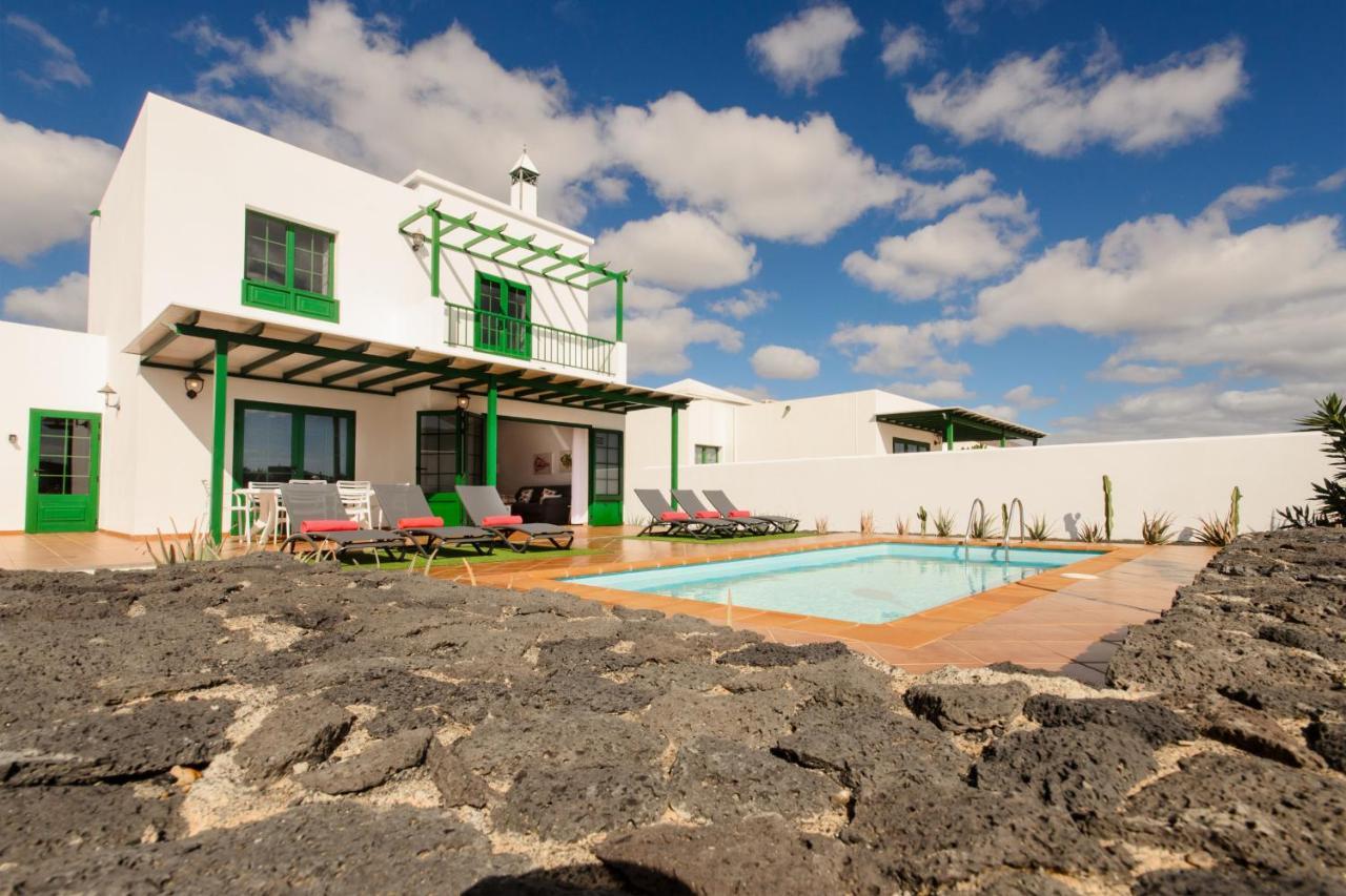Casas Nohara, Playa Blanca Villa Яйса Екстериор снимка